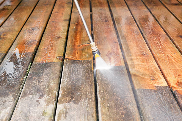 Deck Cleaning Services in Scottville, MI